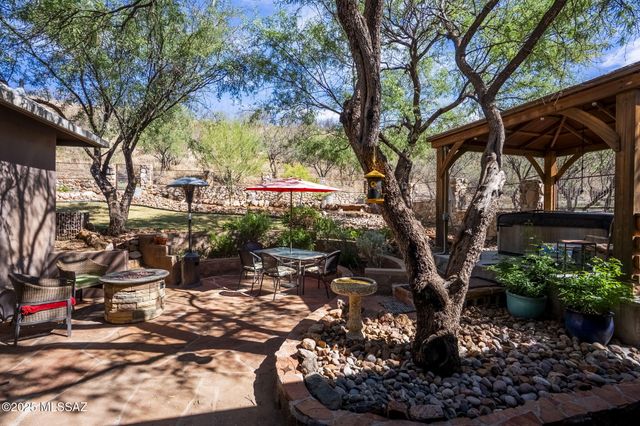 51 Redrock Drive, Patagonia, AZ 85624