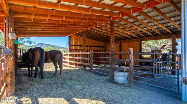 51 Redrock Drive, Patagonia, AZ 85624