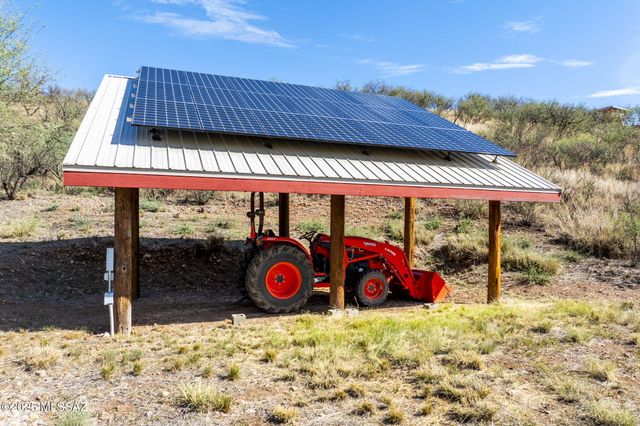 51 Redrock Drive, Patagonia, AZ 85624