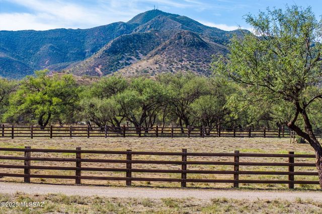 51 Redrock Drive, Patagonia, AZ 85624