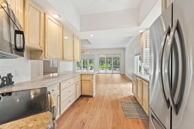 309 KELSEY PARK Circle, Palm Beach Gardens, FL 33410