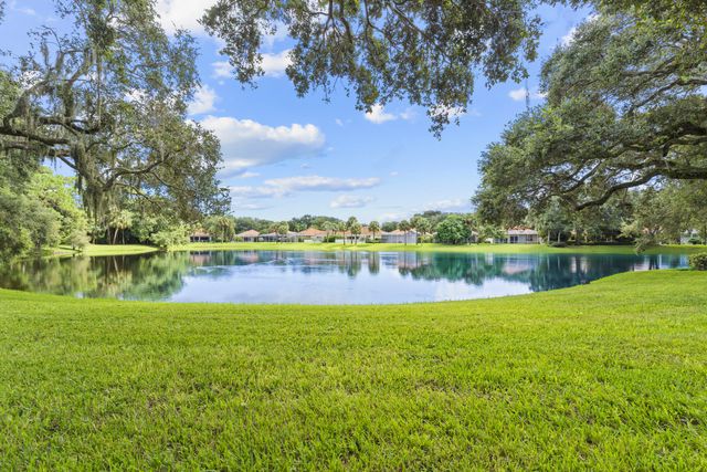 309 KELSEY PARK Circle, Palm Beach Gardens, FL 33410