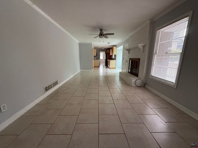 2580 NW Lake Capri Road, Conyers, GA 30012