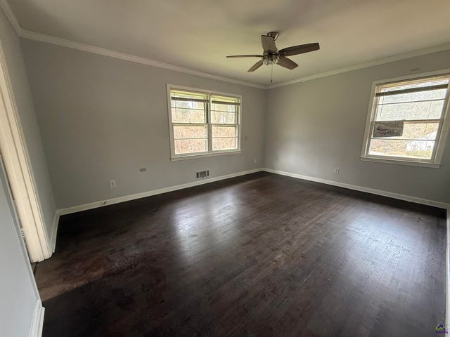 2580 NW Lake Capri Road, Conyers, GA 30012