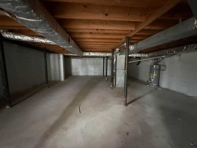 2580 NW Lake Capri Road, Conyers, GA 30012