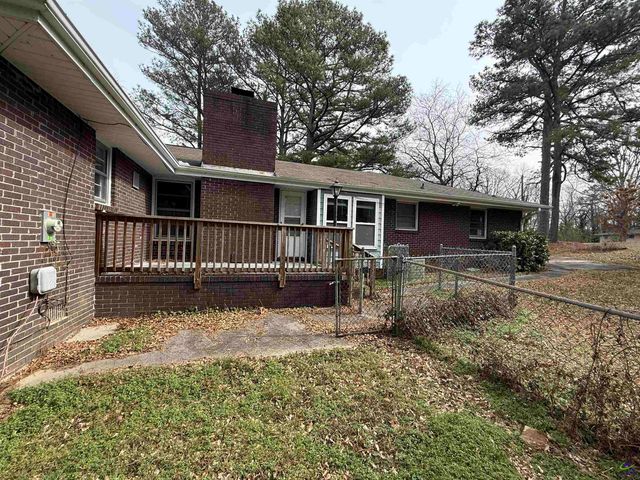 2580 NW Lake Capri Road, Conyers, GA 30012