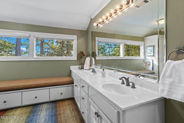 135 Winter Teal Place, Madison, MS 39110