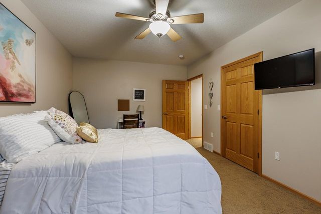 4350 Mariah DRIVE N, La Crosse, WI 54601