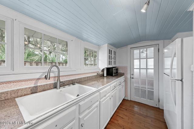 2813 PRINCETON Avenue, Jacksonville, FL 32210