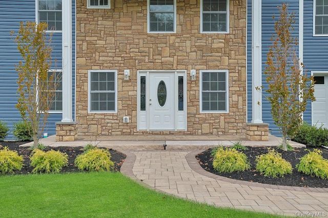 36 Windmill Lane, New City, NY 10956