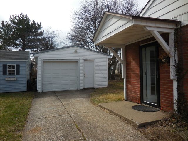 3216 ELMWOOD Avenue, Erie, PA 16508