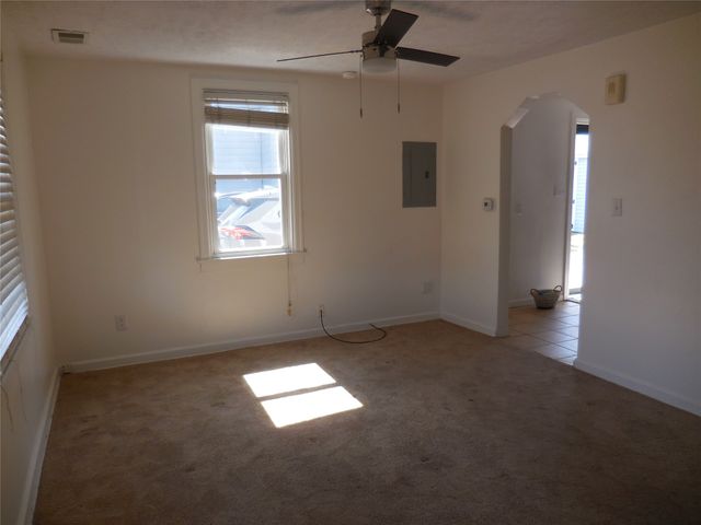 3216 ELMWOOD Avenue, Erie, PA 16508