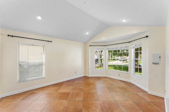 13053 Meadowbreeze Drive, Wellington, FL 33414