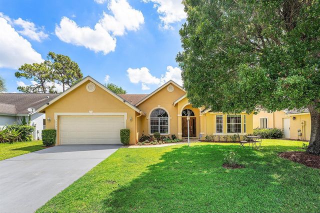 13053 Meadowbreeze Drive, Wellington, FL 33414