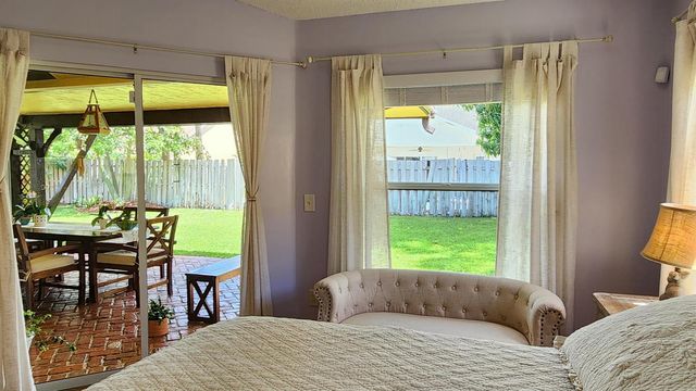 13053 Meadowbreeze Drive, Wellington, FL 33414