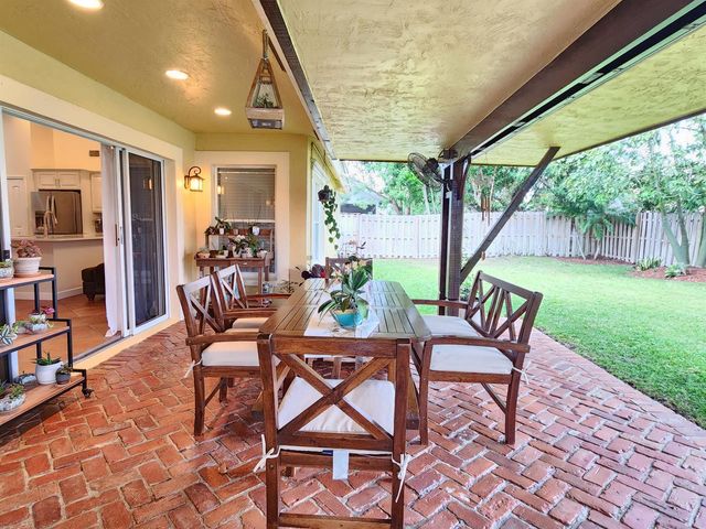 13053 Meadowbreeze Drive, Wellington, FL 33414
