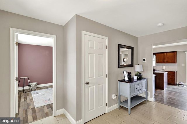 29 SOLVAY DR, Reading, PA 19605