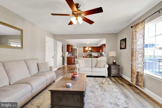 29 SOLVAY DR, Reading, PA 19605