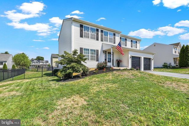 29 SOLVAY DR, Reading, PA 19605