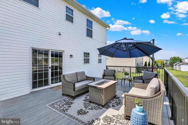 29 SOLVAY DR, Reading, PA 19605