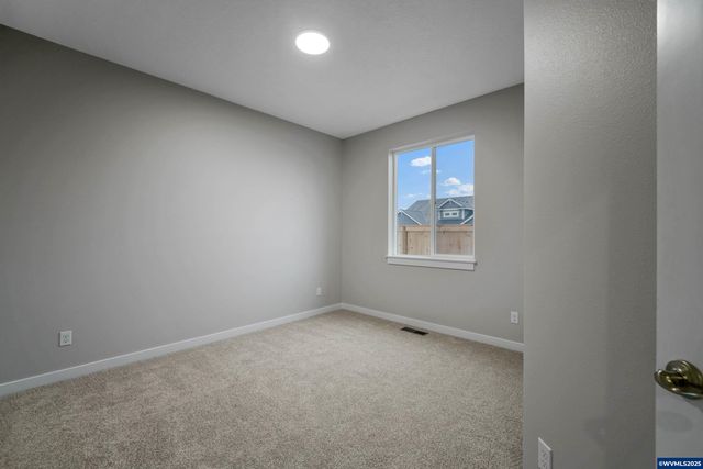 6663 Naomi Danielle St SE, Salem, OR 97306