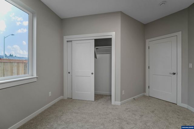 6663 Naomi Danielle St SE, Salem, OR 97306