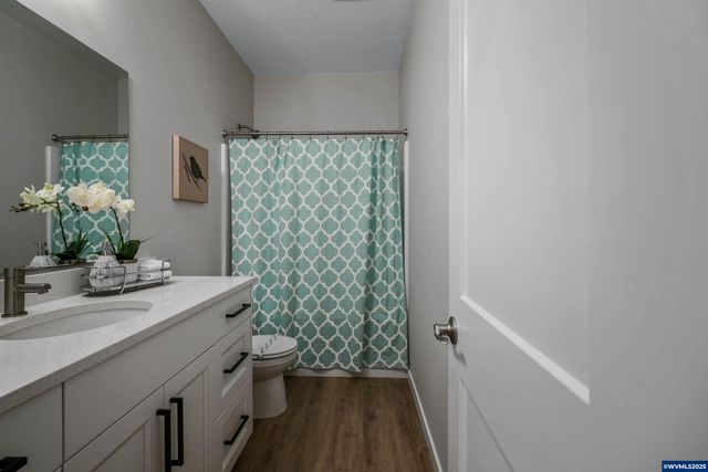 6663 Naomi Danielle St SE, Salem, OR 97306