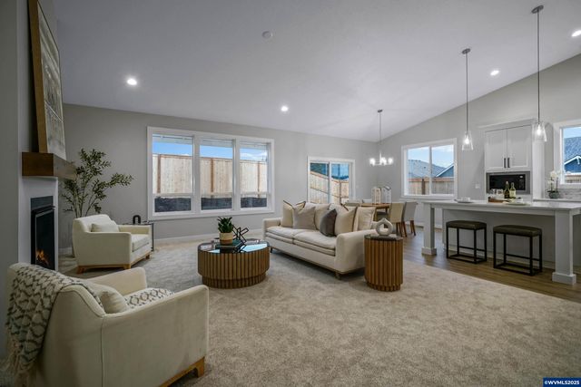 6663 Naomi Danielle St SE, Salem, OR 97306