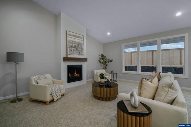 6663 Naomi Danielle St SE, Salem, OR 97306