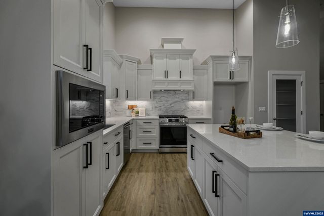 6663 Naomi Danielle St SE, Salem, OR 97306