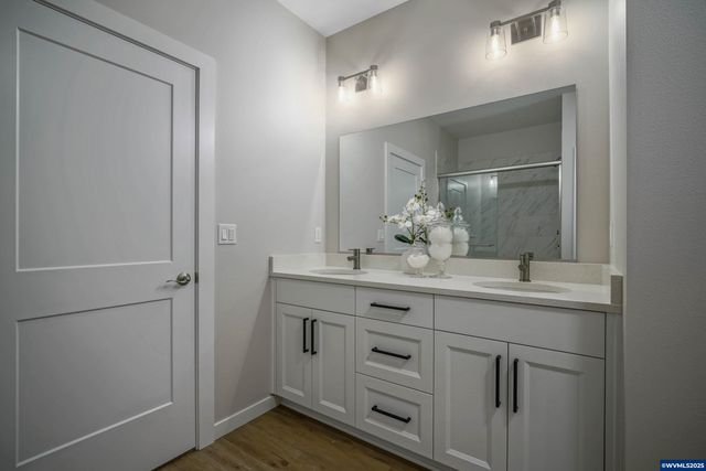 6663 Naomi Danielle St SE, Salem, OR 97306