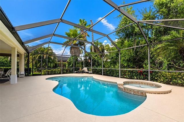706 MISTY POND COURT, Bradenton, FL 34212