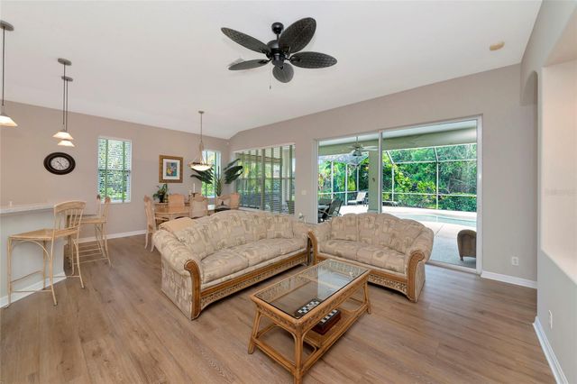 706 MISTY POND COURT, Bradenton, FL 34212