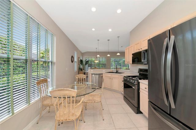 706 MISTY POND COURT, Bradenton, FL 34212