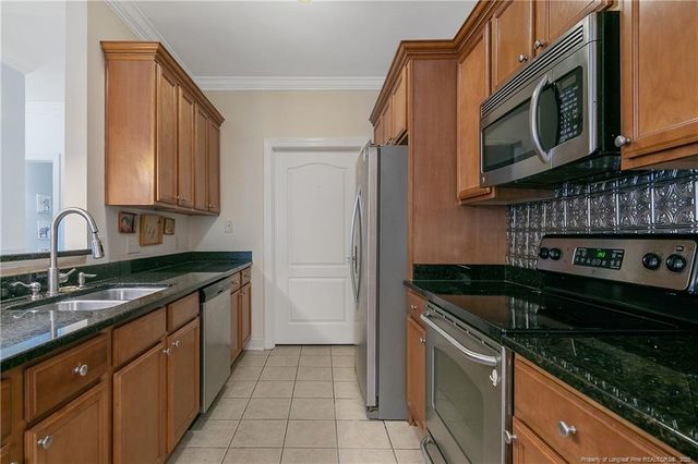 159 Gallery Drive 103, Spring Lake, NC 28390