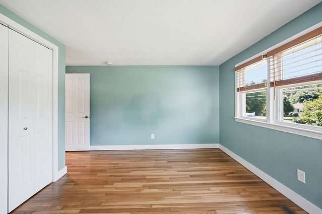 9 Pine Dr, Wilbraham, MA 01095