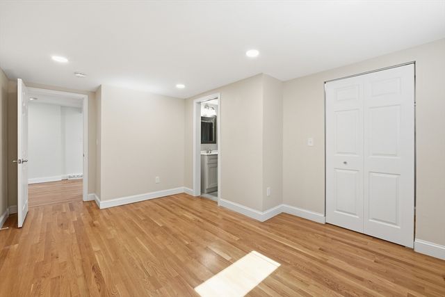 9 Pine Dr, Wilbraham, MA 01095