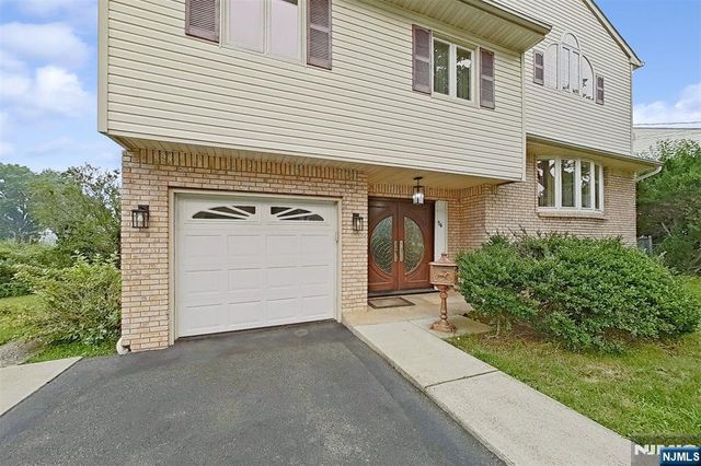 56 Eaton Place, Bloomfield, NJ 07003