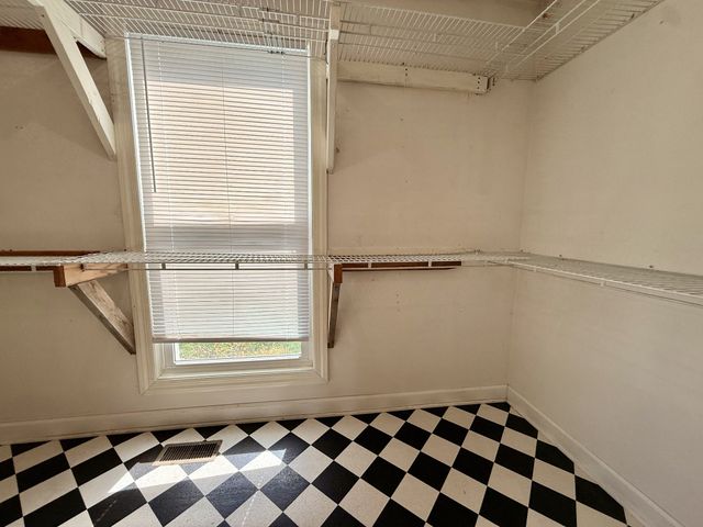 1585 Jones Creek Rd, Dickson, TN 37055