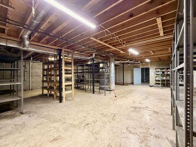 1585 Jones Creek Rd, Dickson, TN 37055