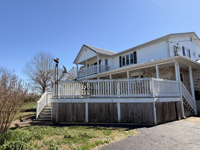 1585 Jones Creek Rd, Dickson, TN 37055