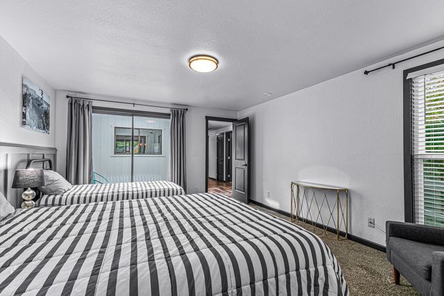 1418 Appleton Circle, Medford, OR 97504