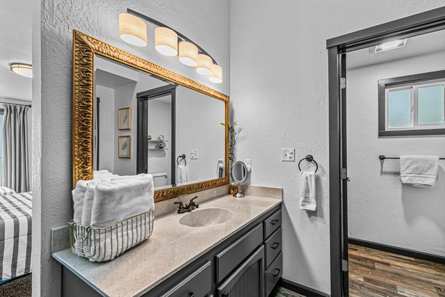 1418 Appleton Circle, Medford, OR 97504