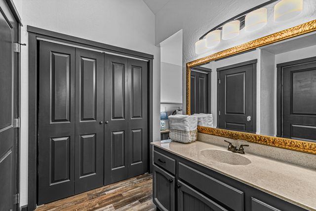 1418 Appleton Circle, Medford, OR 97504