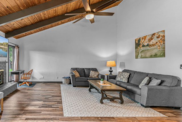 1418 Appleton Circle, Medford, OR 97504