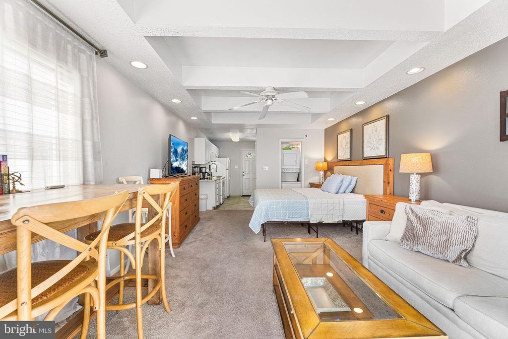 5 41ST ST #12, Ocean City, MD 21842