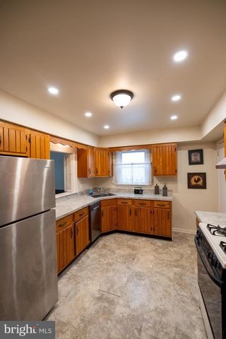 103 E MONTGOMERY AVE, Hatboro, PA 19040