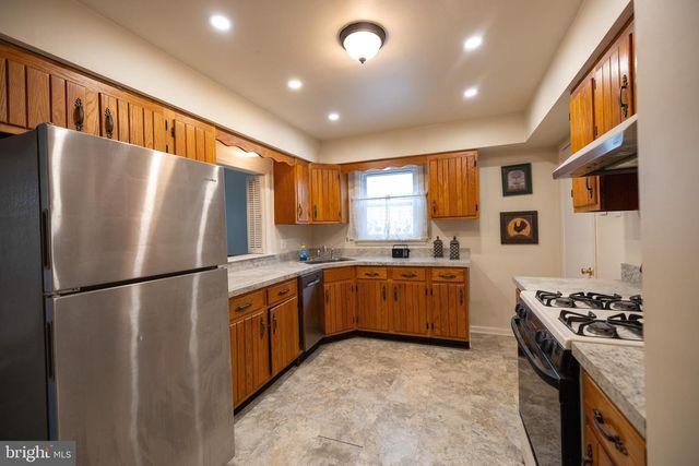 103 E MONTGOMERY AVE, Hatboro, PA 19040