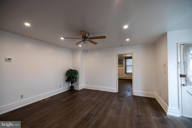 103 E MONTGOMERY AVE, Hatboro, PA 19040