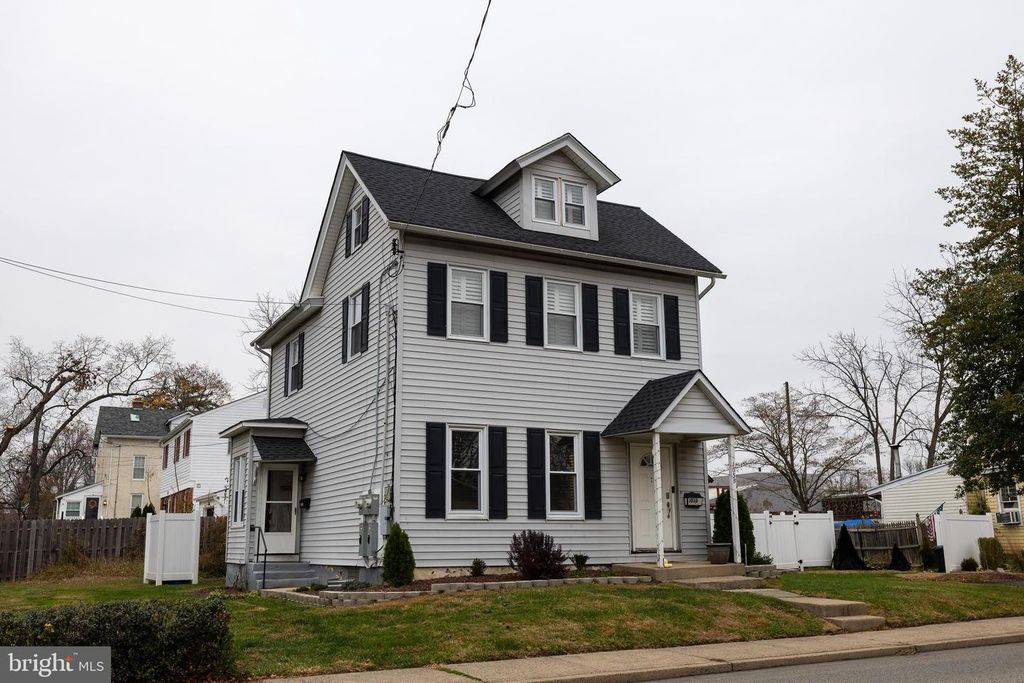 103 E MONTGOMERY AVE, Hatboro, PA 19040